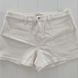 madewell jean shorts!